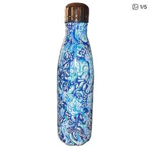 Lily Pulitzer Swell Blue and White Patterned Water Bottle